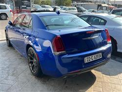 کرایسلەر 300